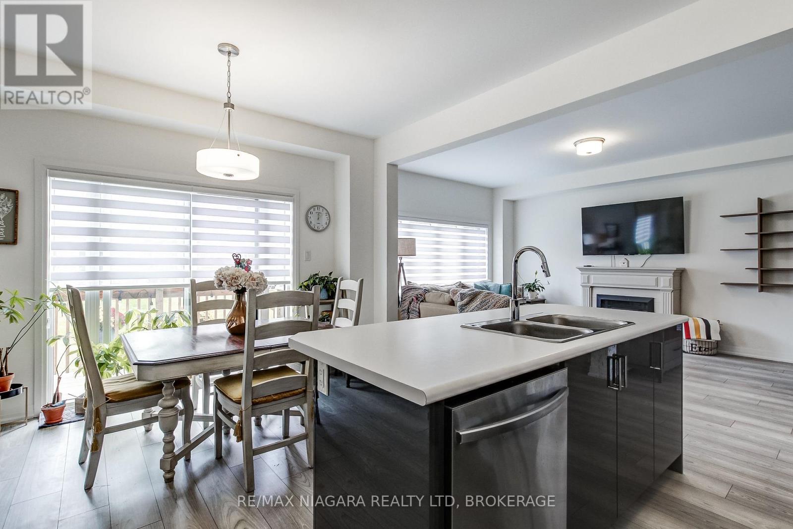 10 INGALLS AVENUE - Image 21