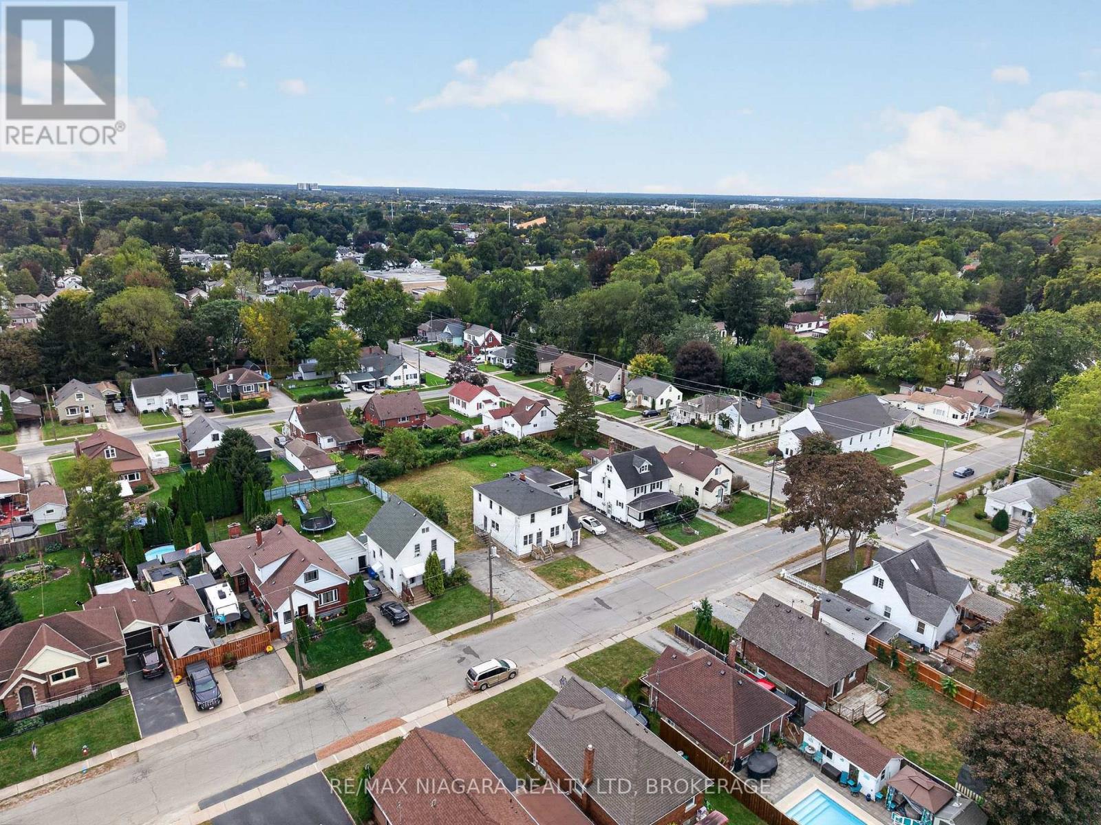 6520 BARKER STREET - Image 4