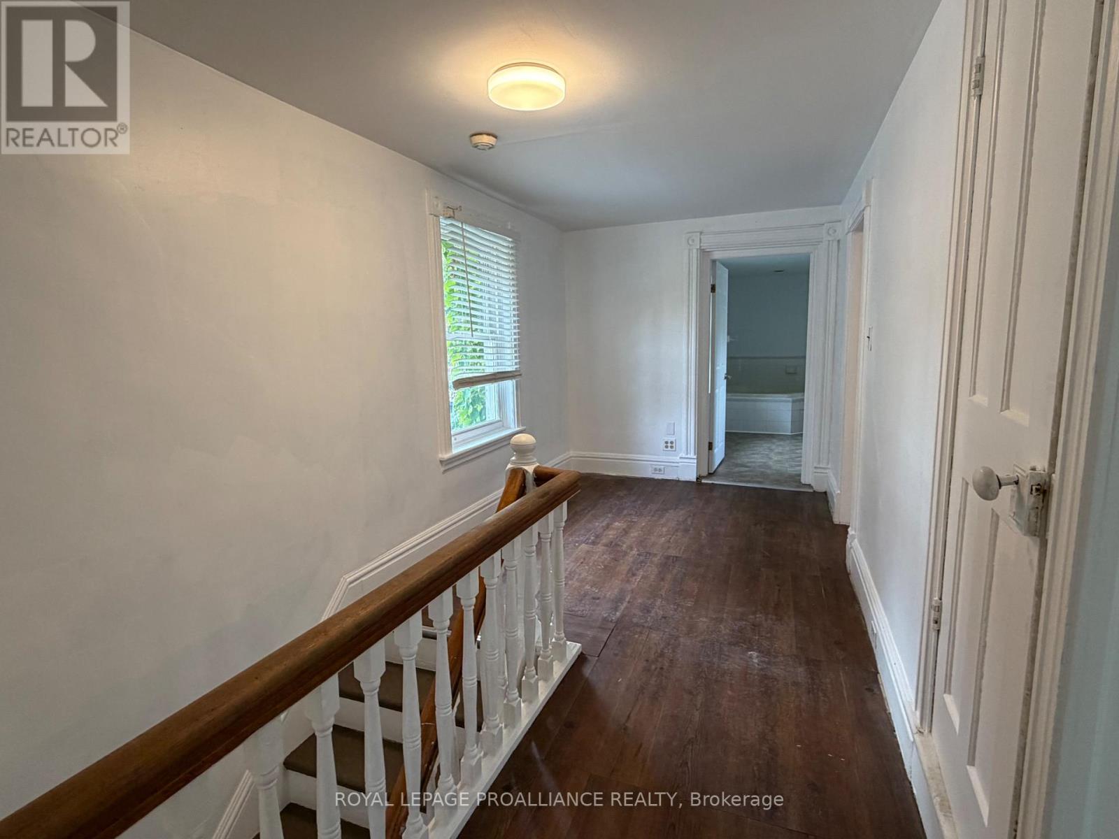 108 BUELL STREET - 21