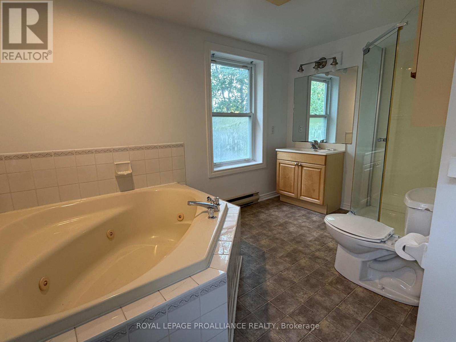 108 BUELL STREET - 27