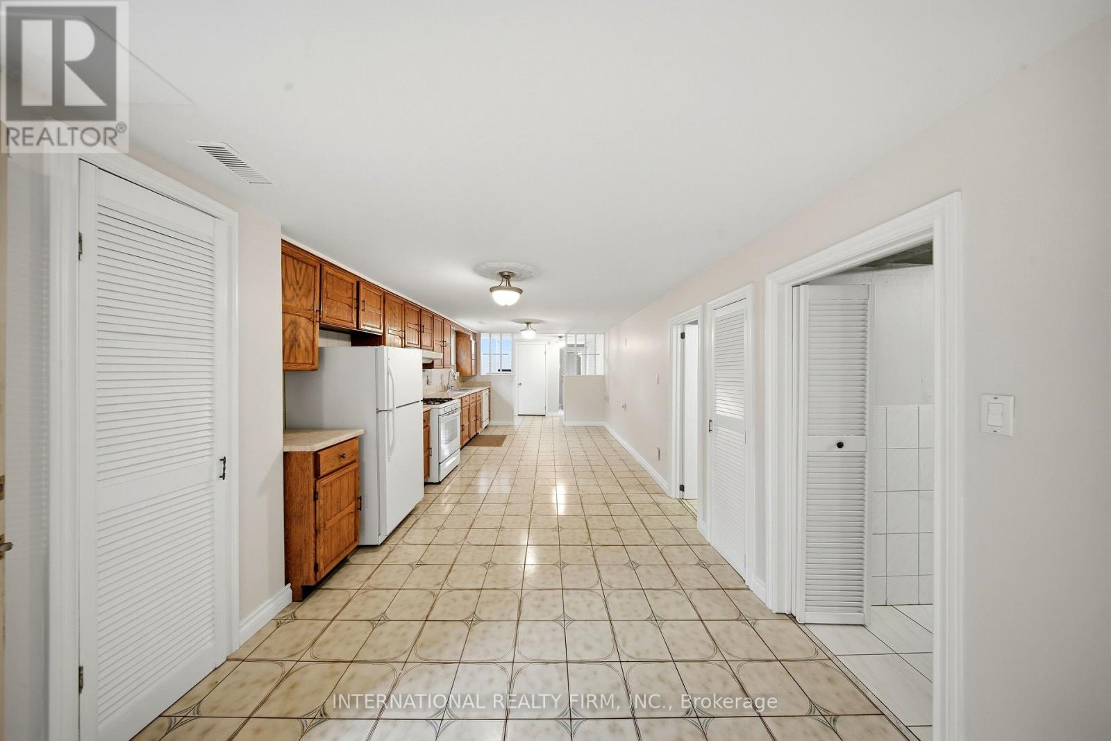 92 ANDREW PARK - Image 18