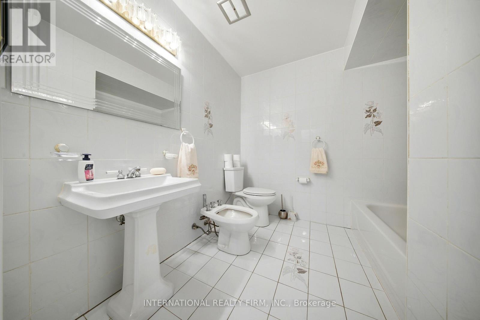92 ANDREW PARK, Vaughan (West Woodbridge) — photo 11