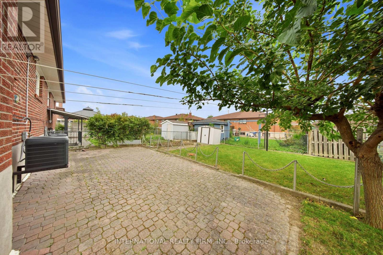 92 ANDREW PARK - Image 23
