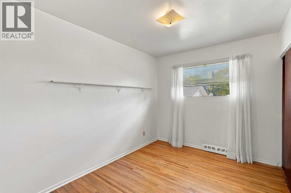 120 Fairview Crescent SE - photo 12