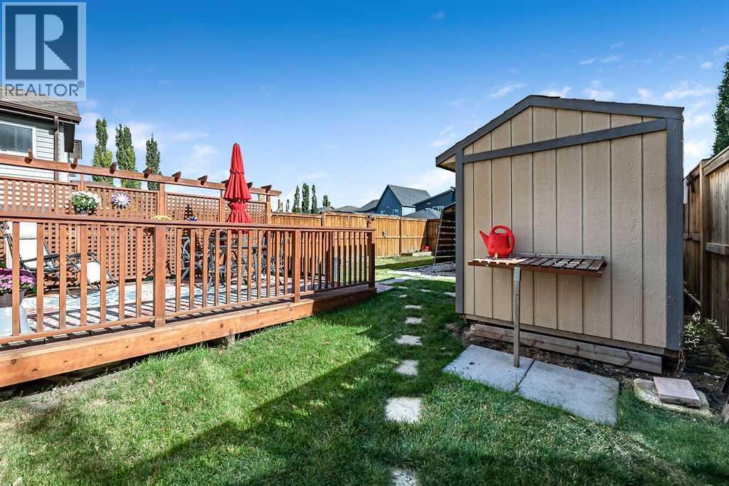 86 Walden Crescent SE - 40