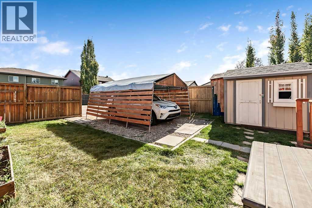 86 Walden Crescent SE - 41