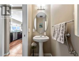 86 Walden Crescent SE - photo 16