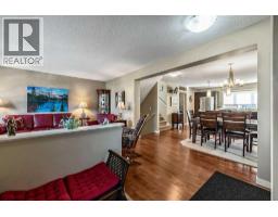 86 Walden Crescent SE - photo 4