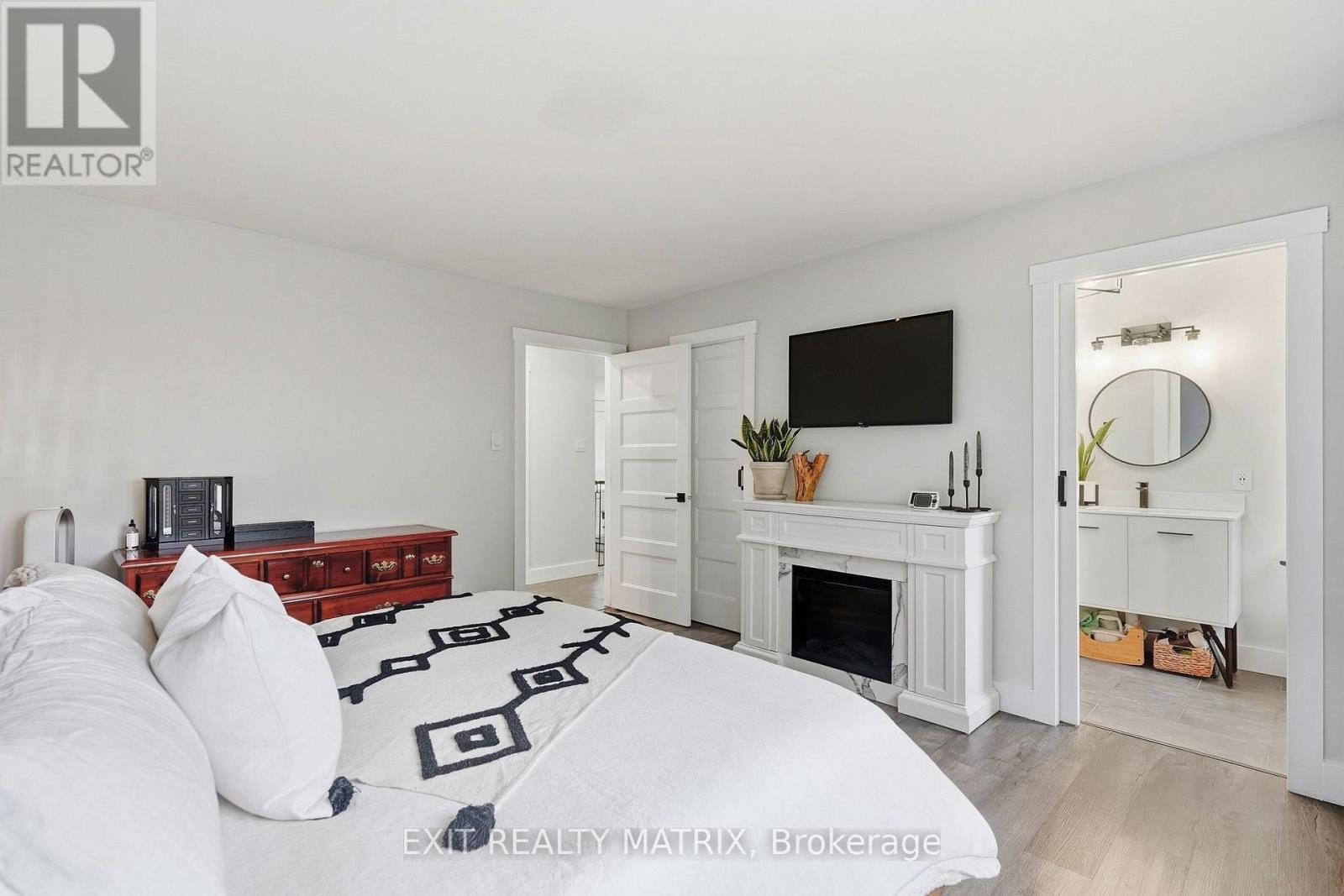 710 DU PARC ROAD - Image 19
