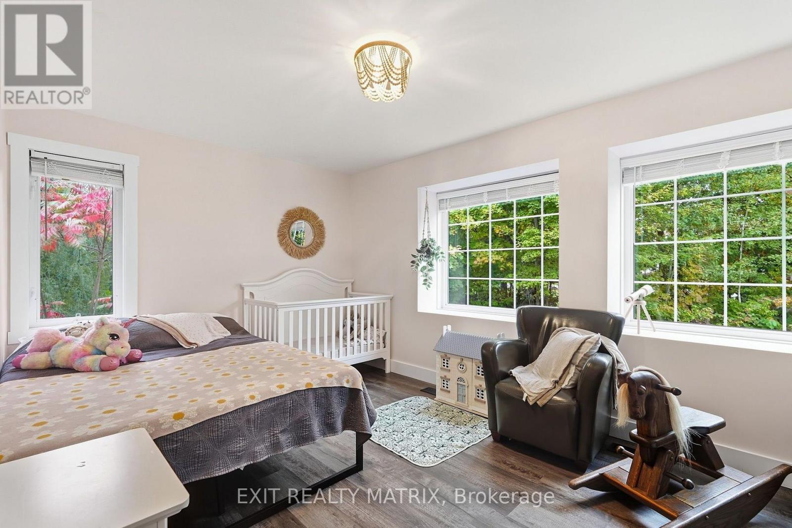 710 DU PARC ROAD - Image 21