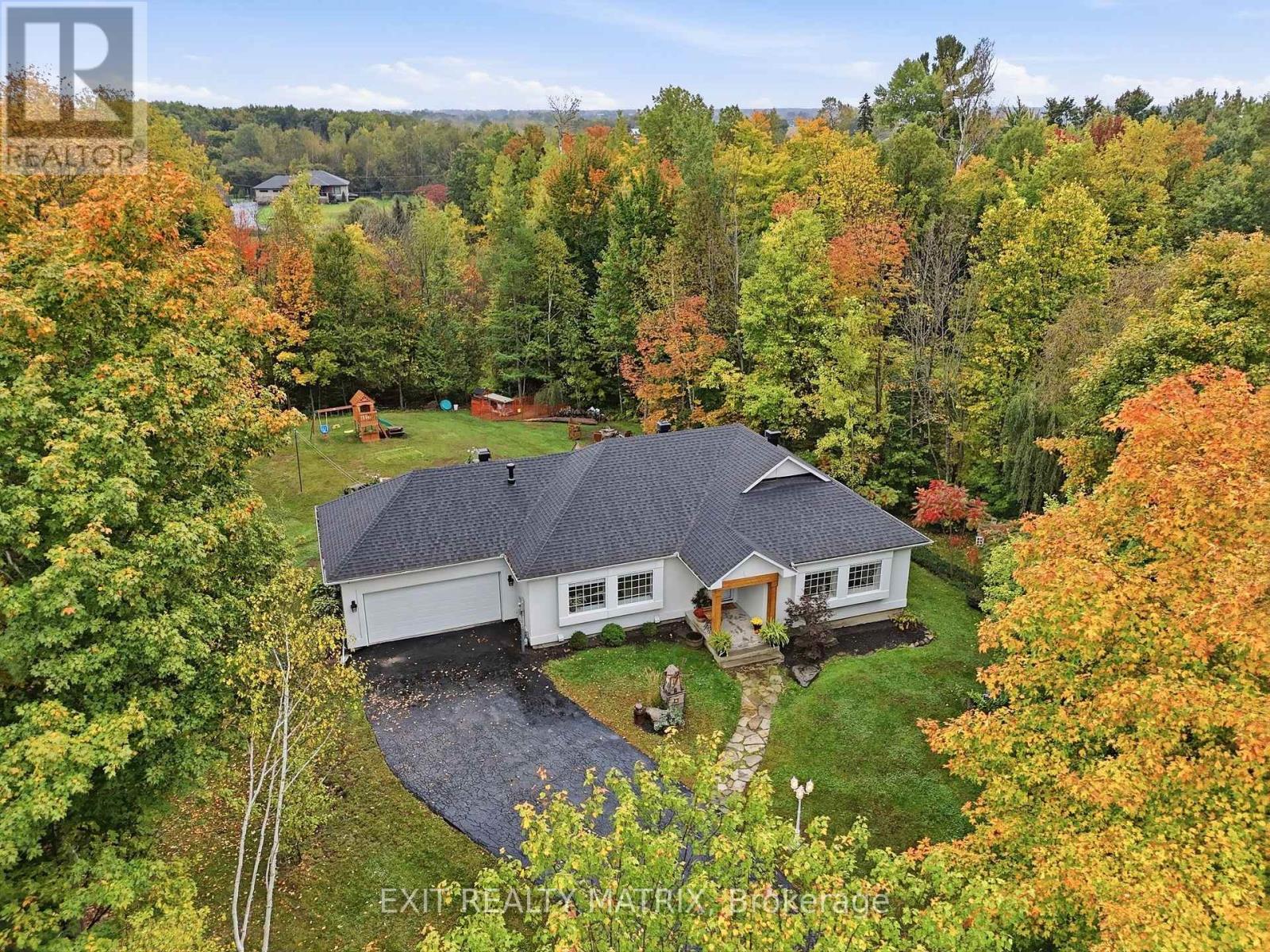 710 DU PARC ROAD - 37