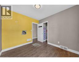 11 Selkirk Avenue, Hamilton, ON L8H5L6 Photo 16
