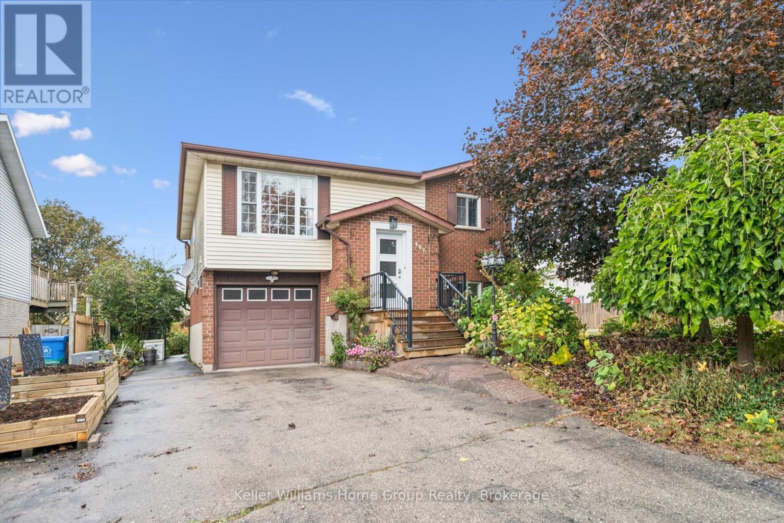 497 FORFAR STREET E - 2