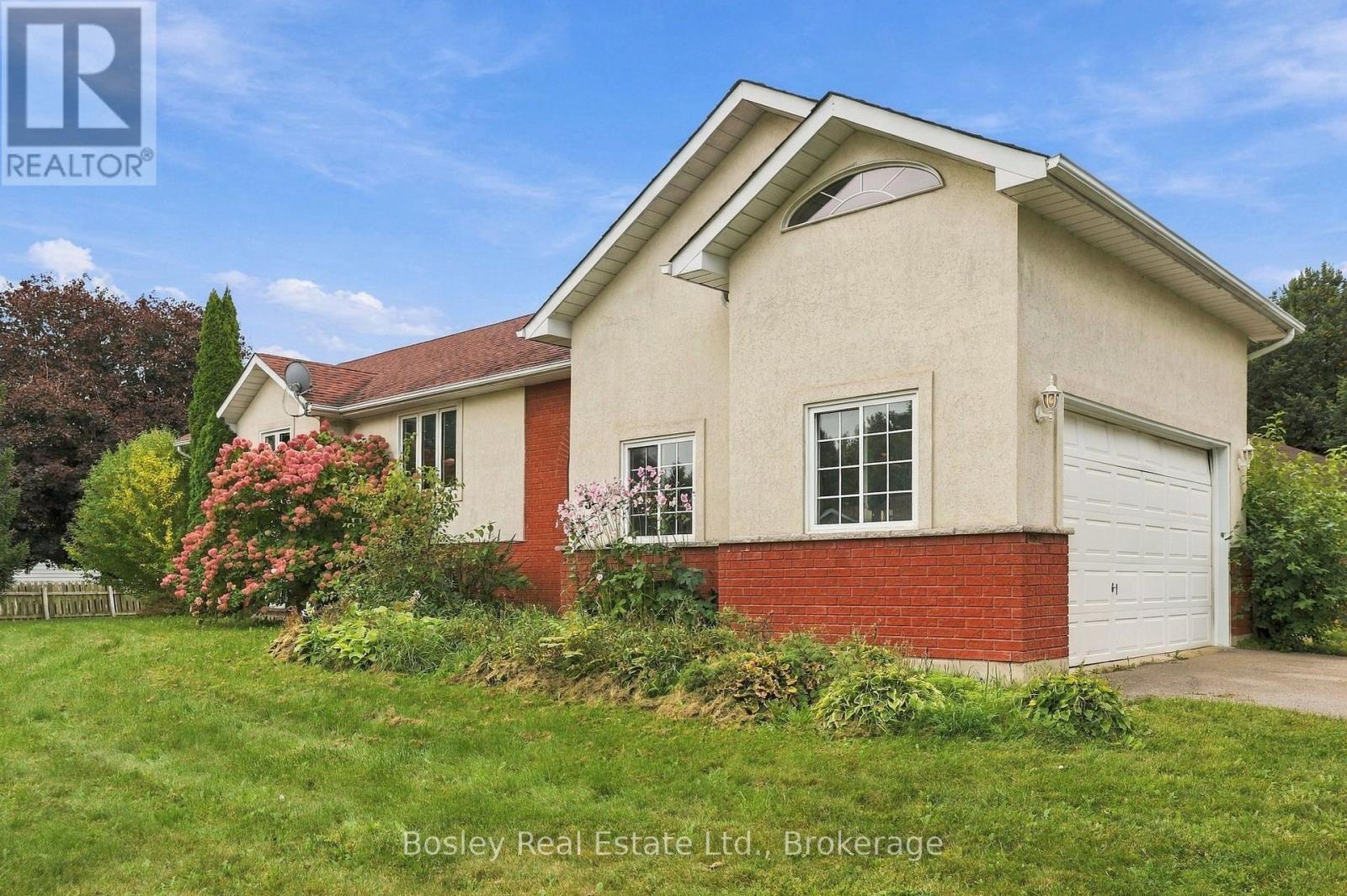 Property for sale at 3 SHIRLEY COURT