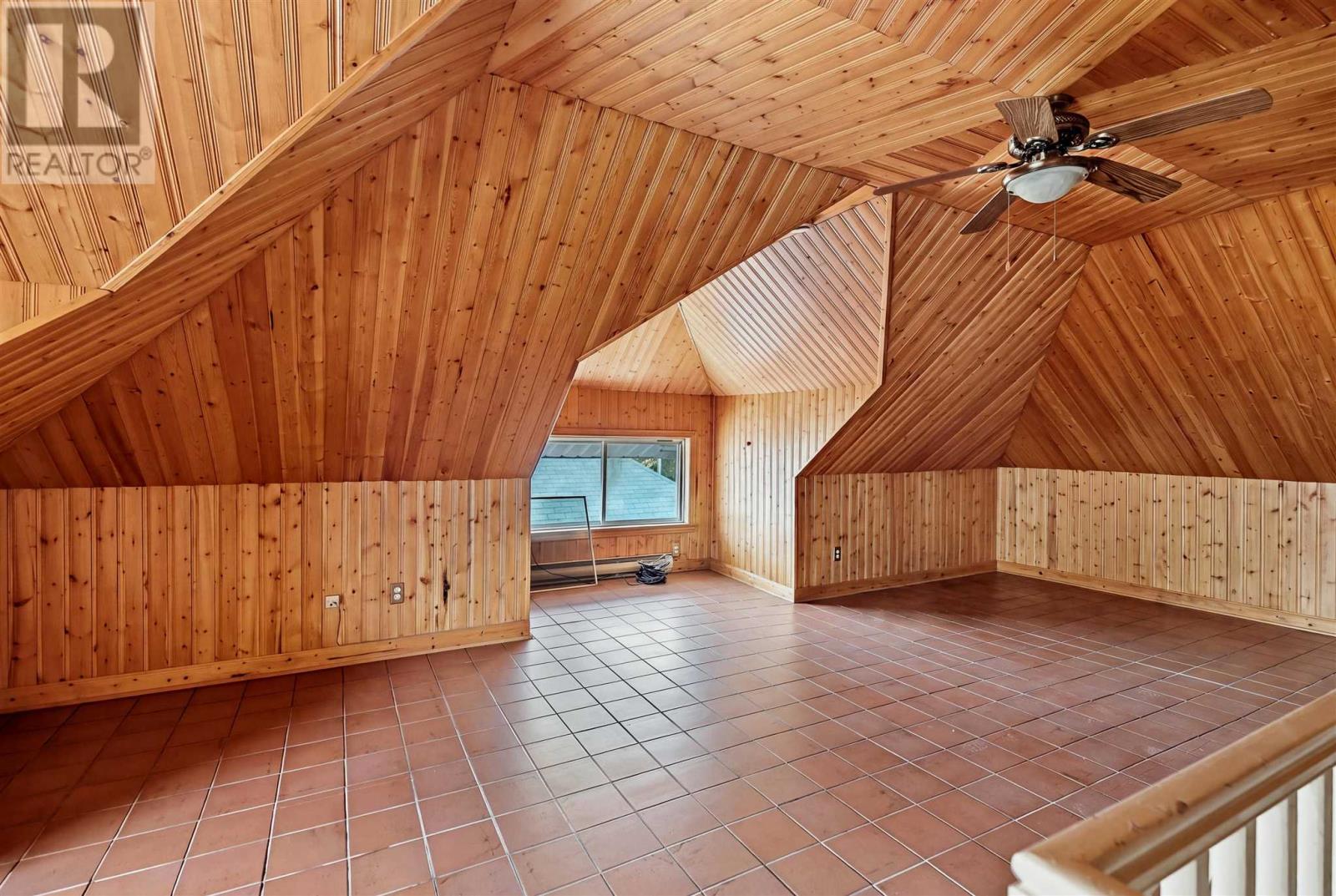 40 Euclid RD - 30