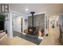 1602 Pineshores Rd, Goulais River, ON P0S1E0 Photo 16