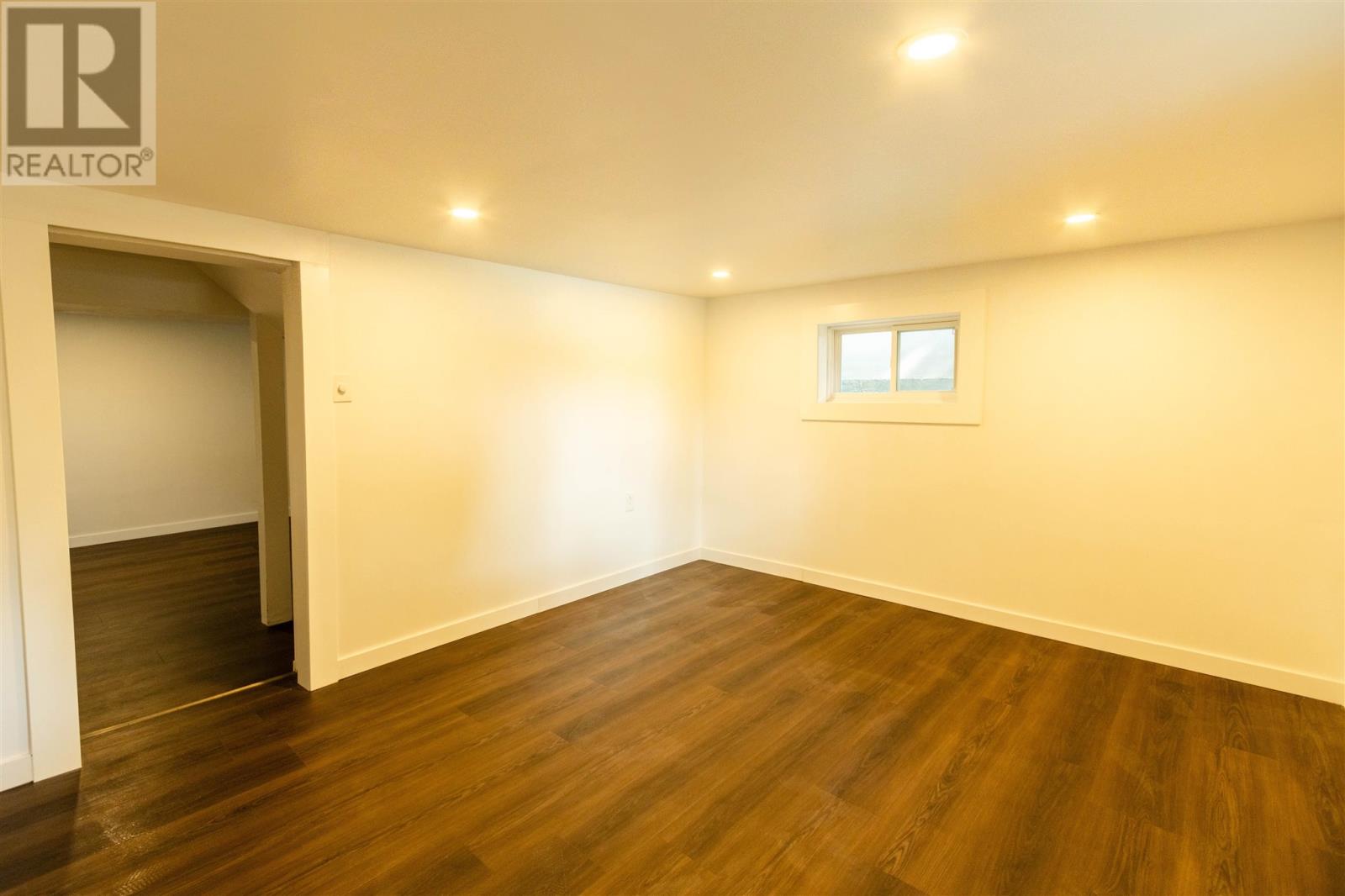 13 Stevens ST - Image 40