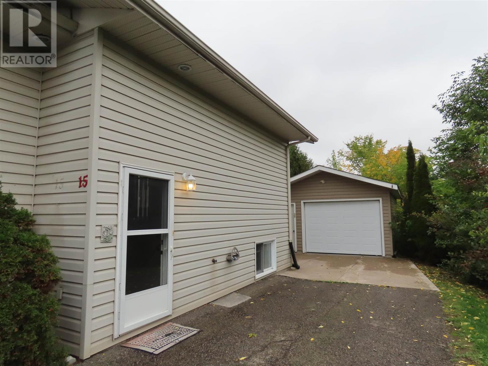 3 Elmwood AVE - Image 3
