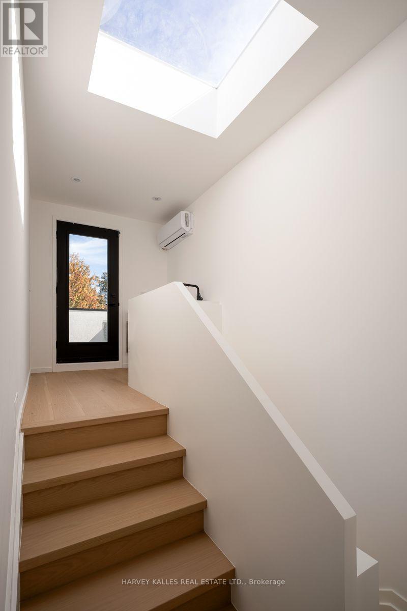 530 Duplex Avenue, Toronto, ON photo 16