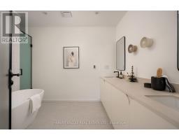 530 Duplex Avenue, Toronto, ON M4R1E6 Photo 14