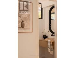 530 Duplex Avenue, Toronto, ON M4R1E6 Photo 8