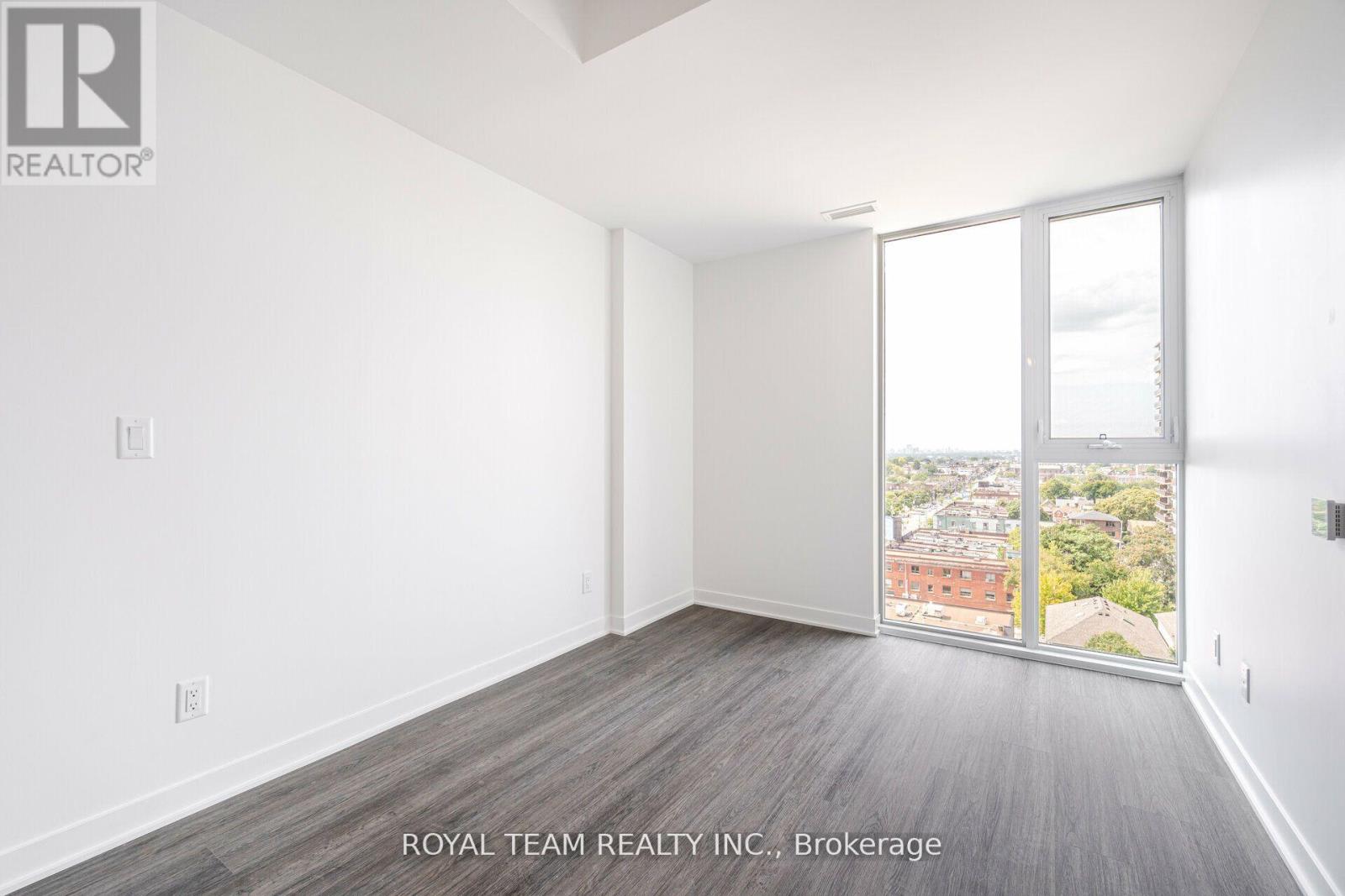 #1107 185 ALBERTA AVENUE - 13