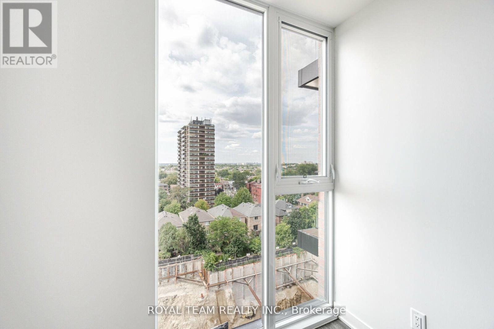 #1107 185 ALBERTA AVENUE - 15