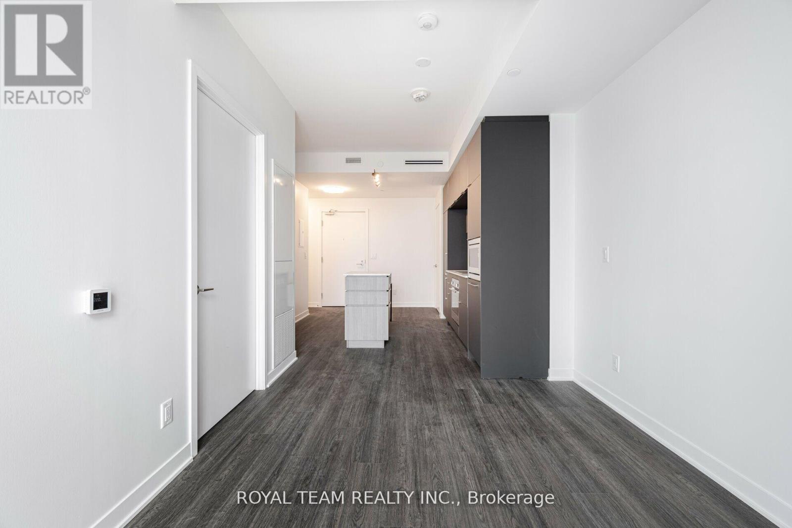 #1107 185 ALBERTA AVENUE - 18
