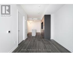 1107 - 185 Alberta Avenue, Toronto, ON M6C0A5 Photo 18