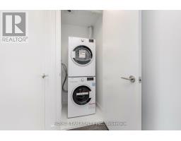 1107 - 185 Alberta Avenue, Toronto, ON M6C0A5 Photo 24