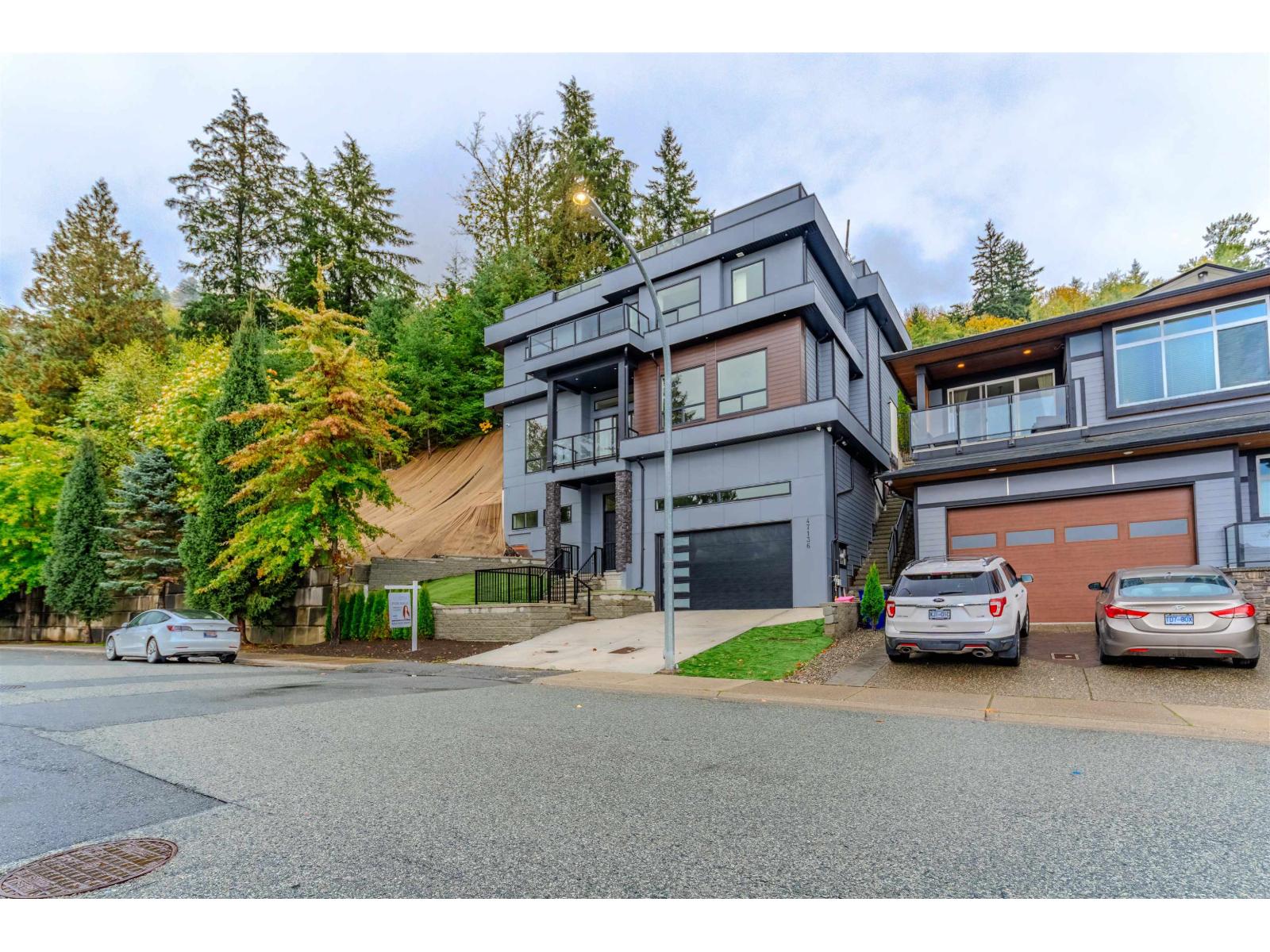 5 Bed, 6 Bath House for Sale in Chilliwack – 47136 SYLVAN DRIVE, Promontory, Chilliwack – MLS# R3170938 - Image 2