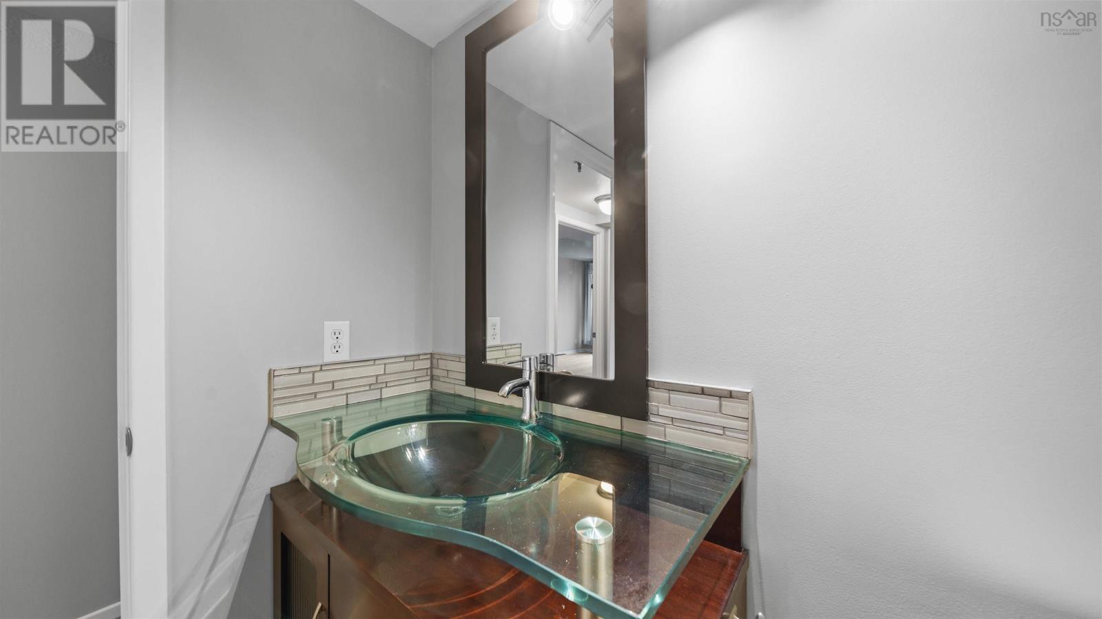 #101 1 Prince Street - 20