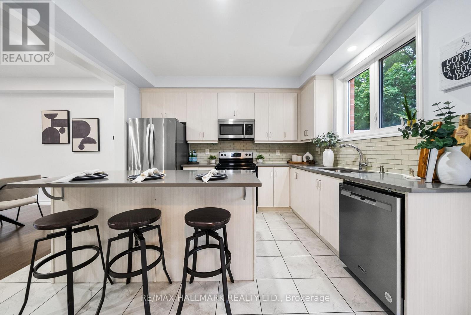 56 Heron Park Place, Toronto, ON photo 16