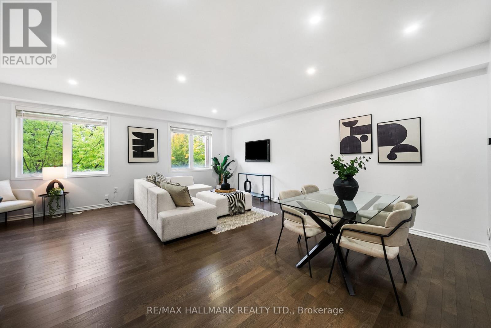 Photo of 56 HERON PARK PLACE