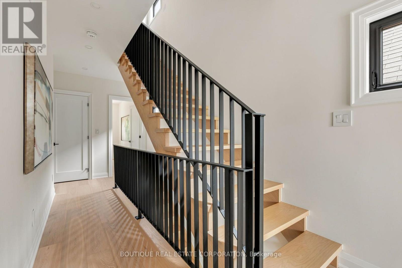 155 Gough Avenue, Toronto, ON photo 34