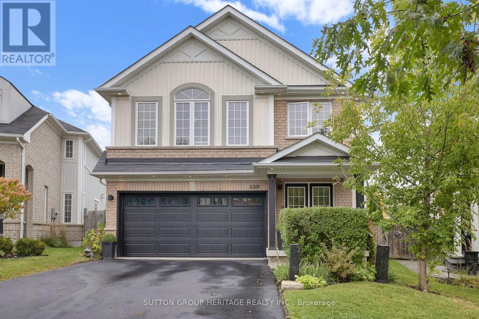 1318 Meath Drive, Oshawa, ON