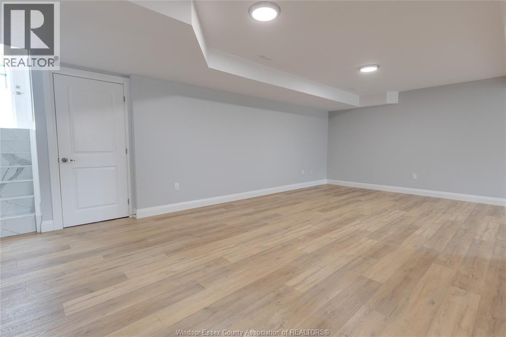 130 ANGELO AVENUE - 16