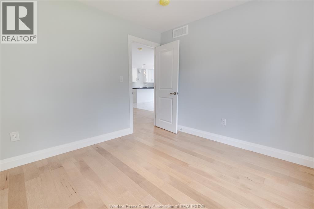 130 ANGELO AVENUE - 15