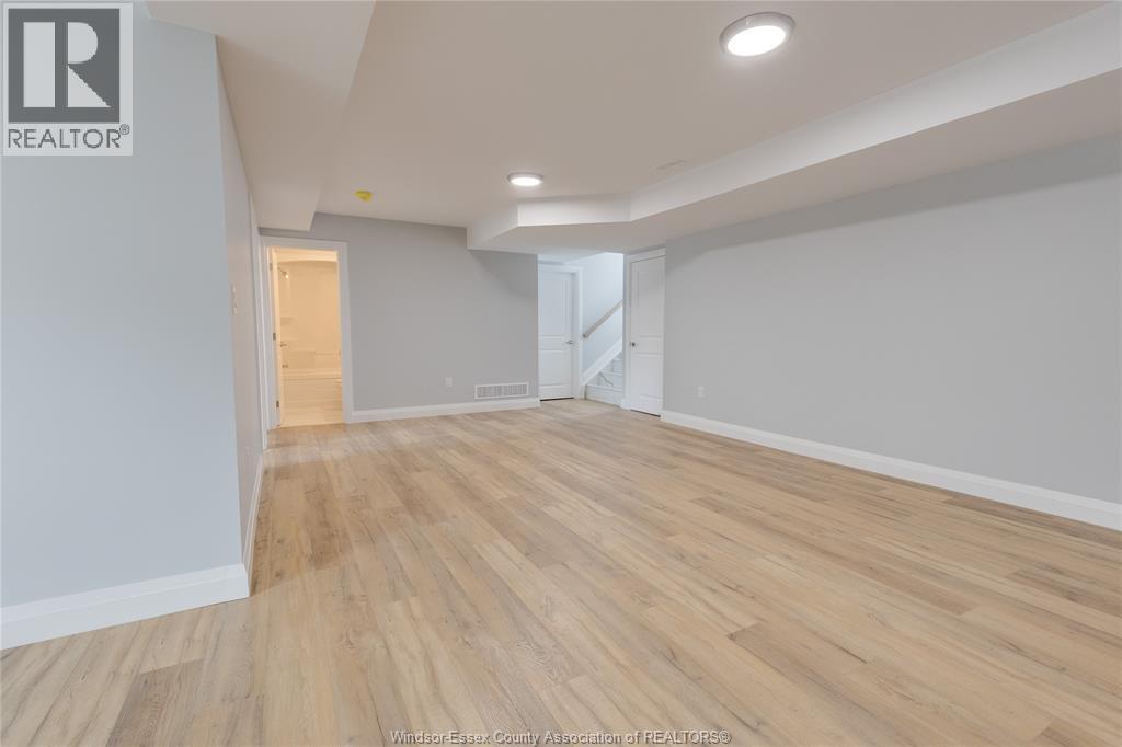 130 ANGELO AVENUE - Image 17