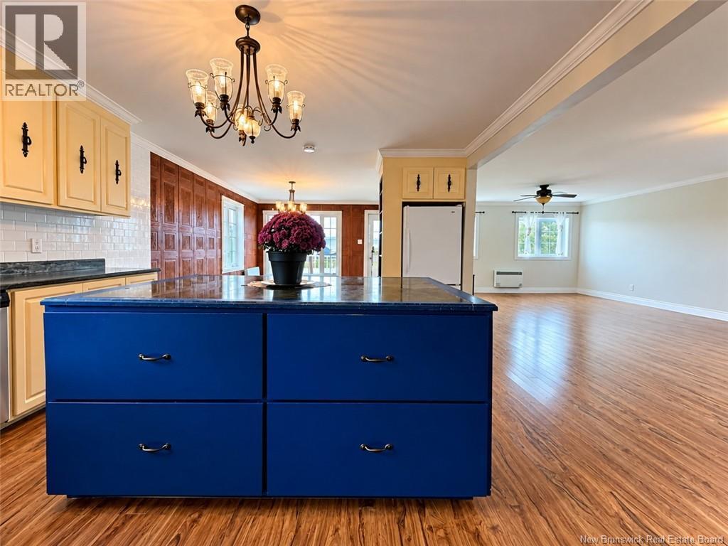 460 Vanier Street - 3
