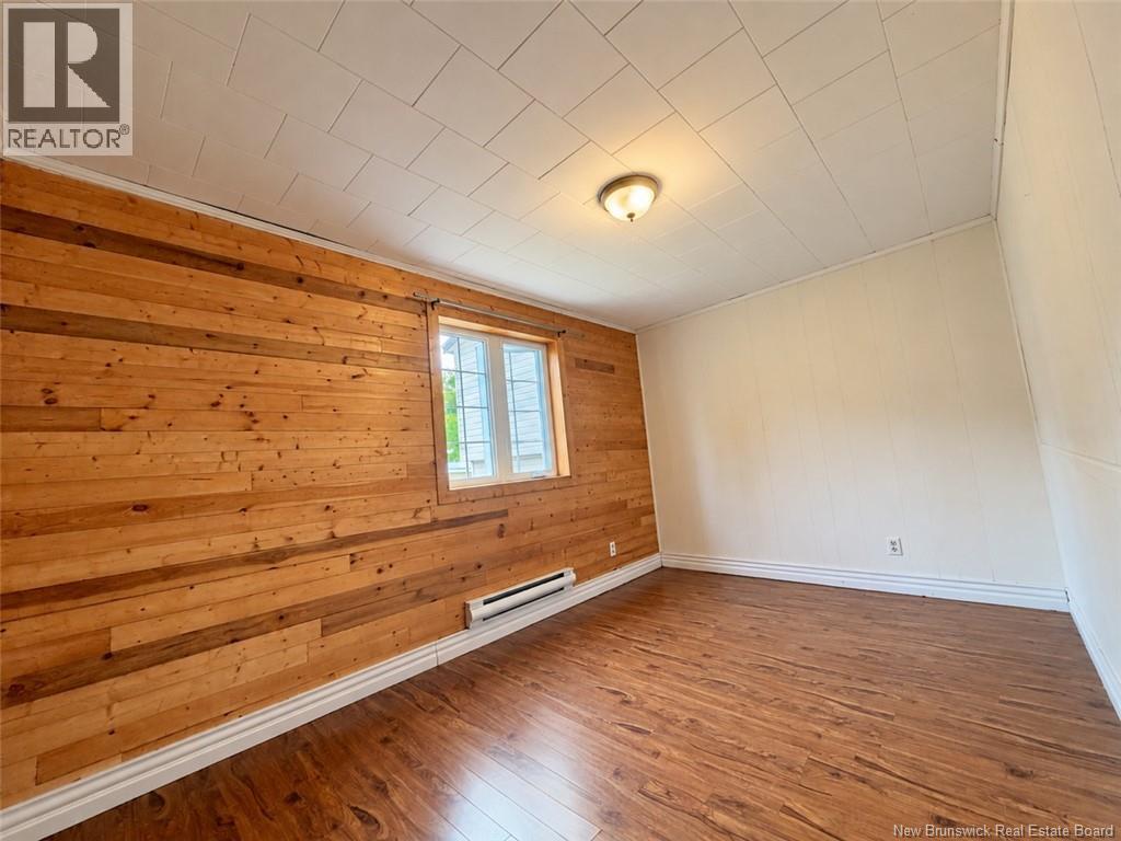 460 Vanier Street - 8
