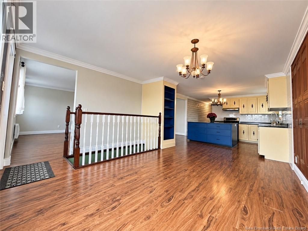460 Vanier Street - 6