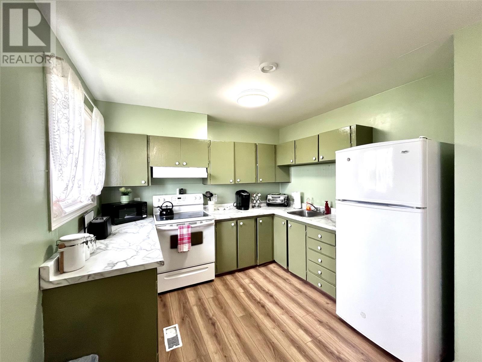 21 Centennial Street - 3