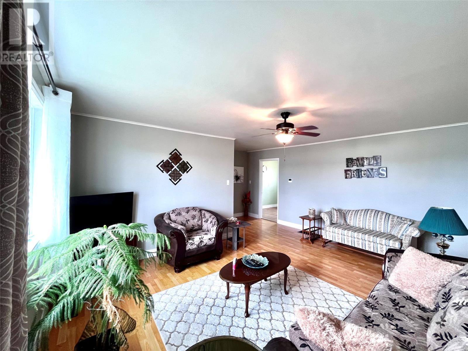 21 Centennial Street - 9