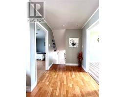 21 Centennial Street thumbnail 10