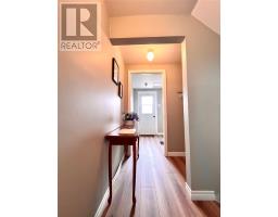 21 Centennial Street thumbnail 15