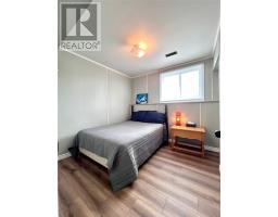 21 Centennial Street thumbnail 16