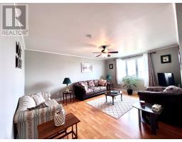 21 Centennial Street thumbnail 6