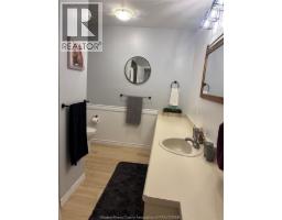 1646 Park, Amherstburg, ON N9V1V7 Photo 13