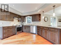 15 Lobraico Lane, Whitchurch Stouffville, ON L4A7X5 Photo 16